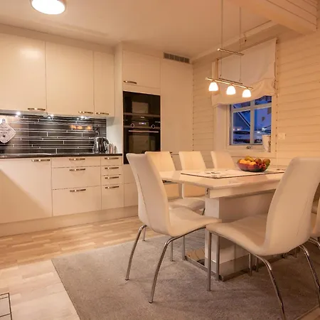 Lovely House In * 特罗姆瑟